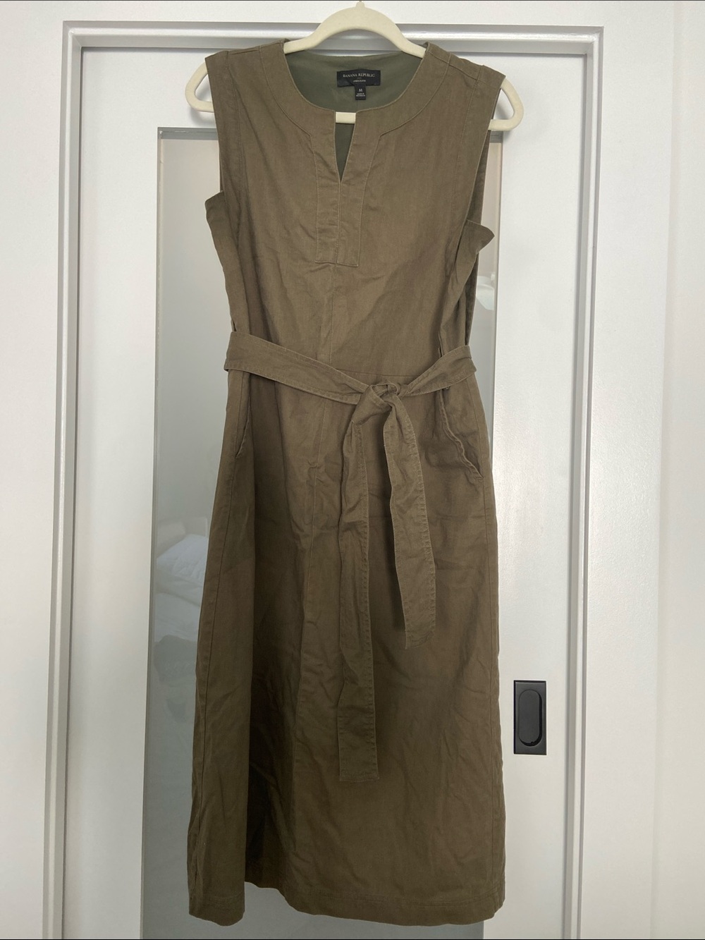 Banana Republic Olive Sleeveless Midi Dress with Tie Belt